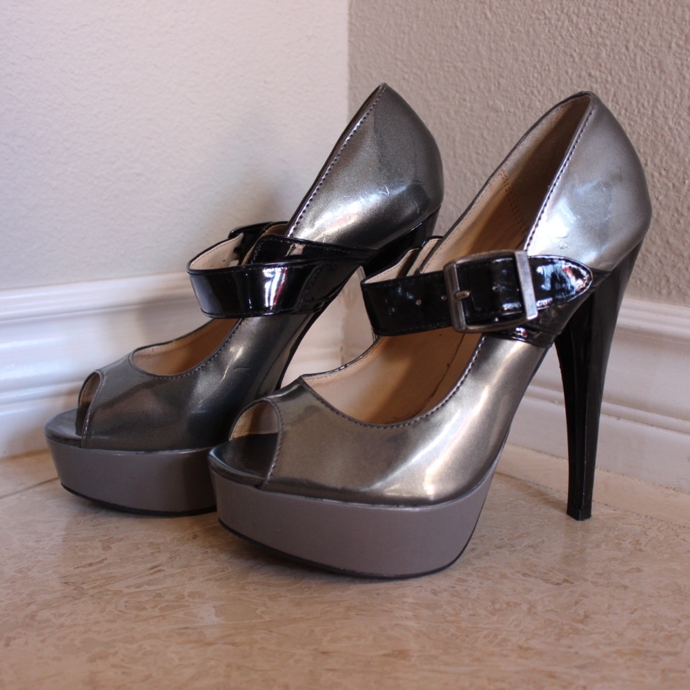 Black & Grey Peep Toe Strap High Heels